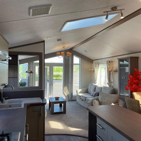 13 The Meadows New Beach Holiday Park Leilighet Dymchurch Eksteriør bilde